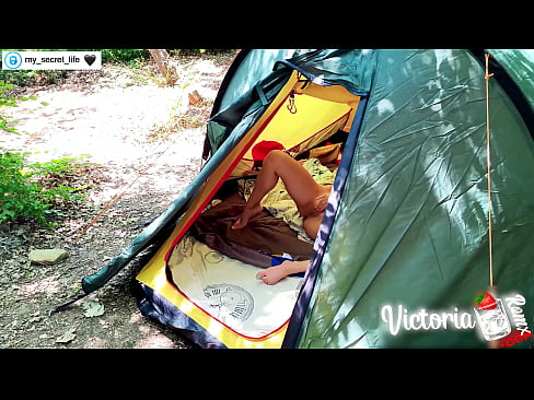 ❤️ Difilmkan di kamera Pria brengsek yang bersemangat dari Orang Asing di dalam tenda ☑ Porn buatan sendiri pada kami id.kanalmoscow.ru ❤